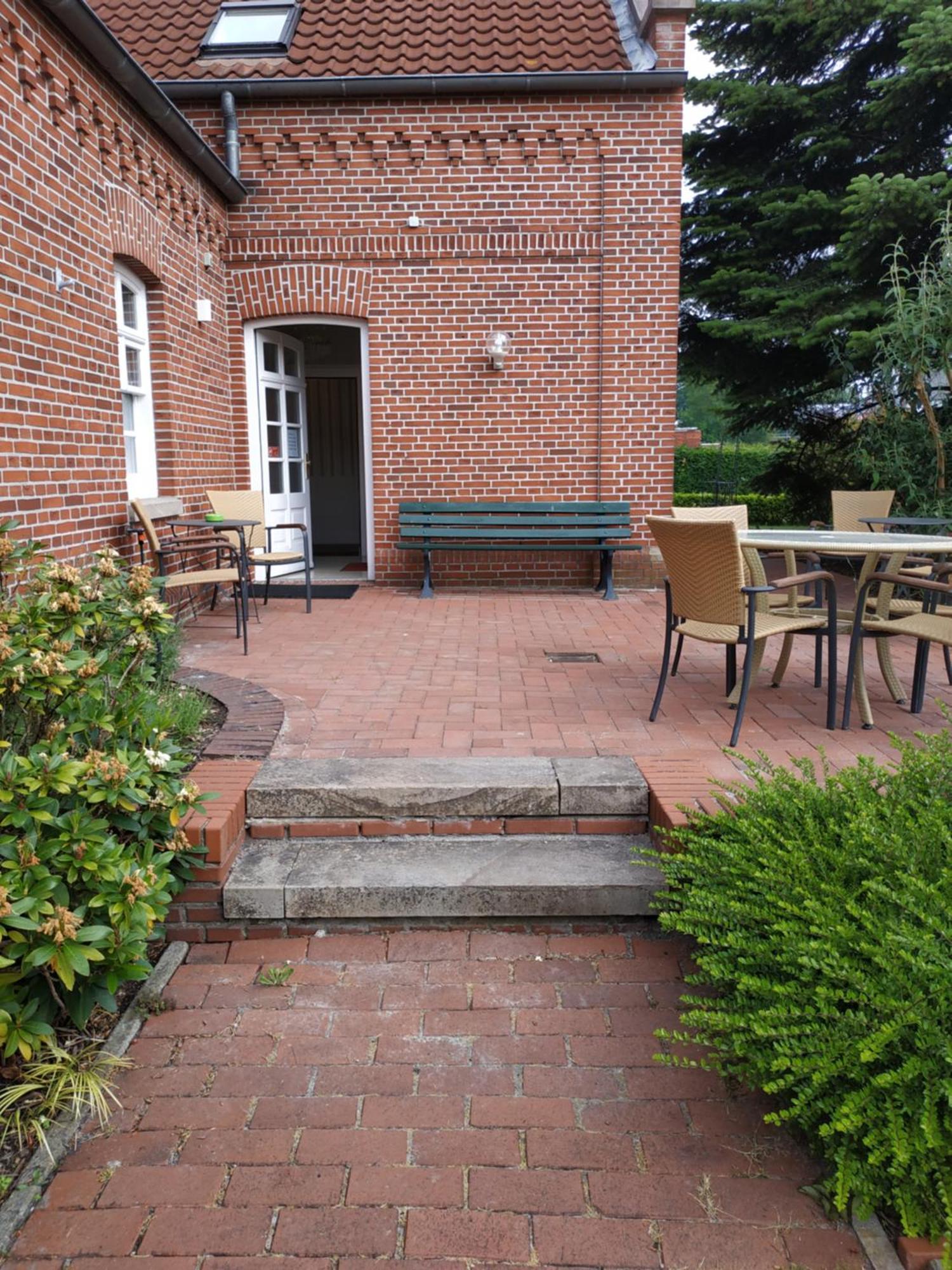 Stoevchen Cafe Отель 3*