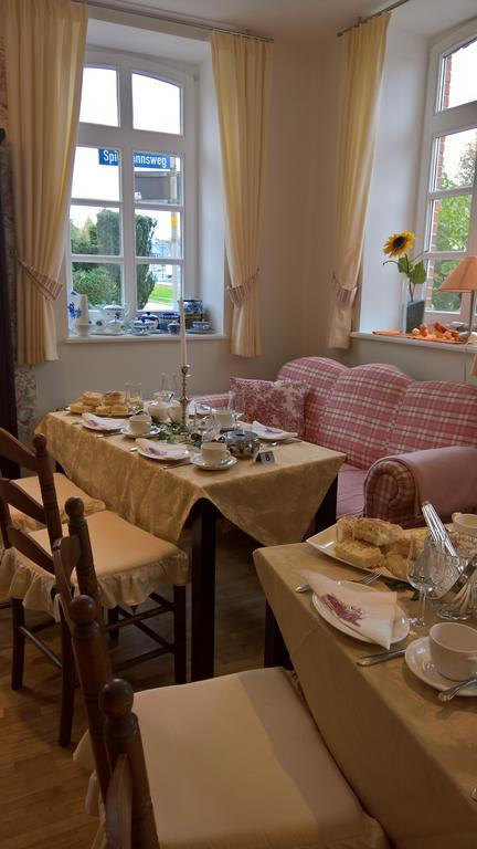 Stoevchen Café R-events