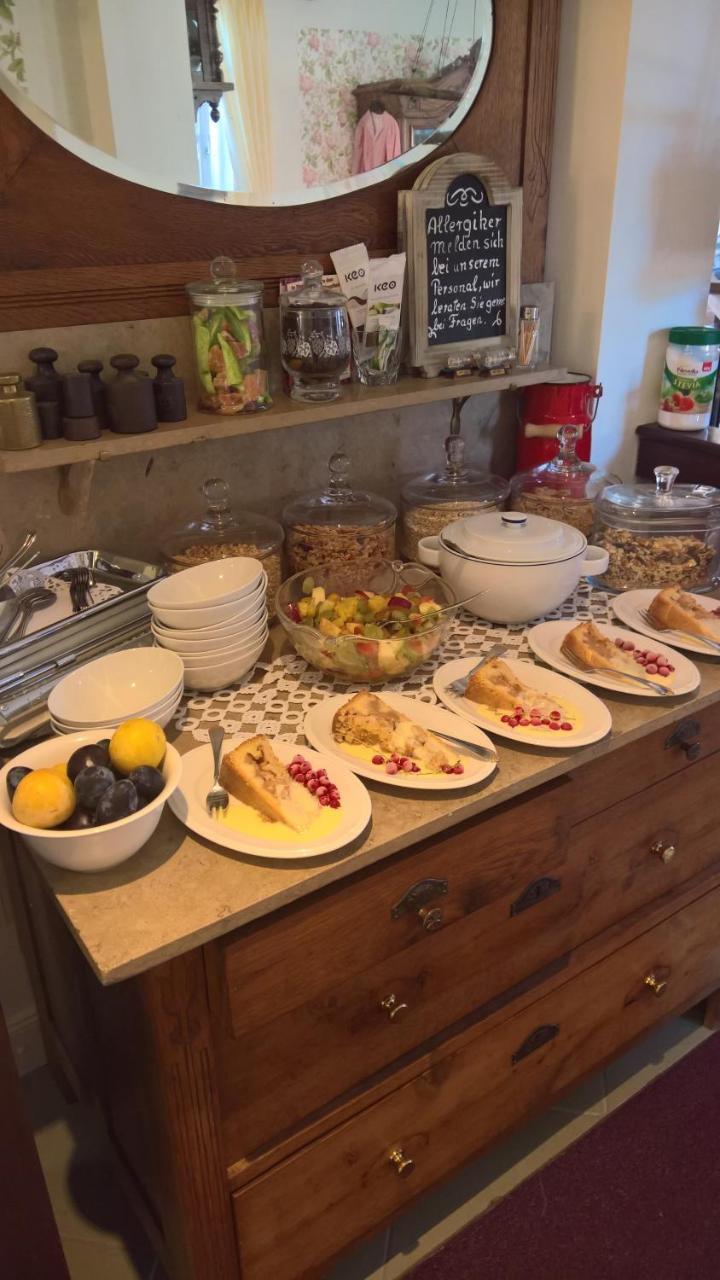 Stoevchen Café R-events Hotel